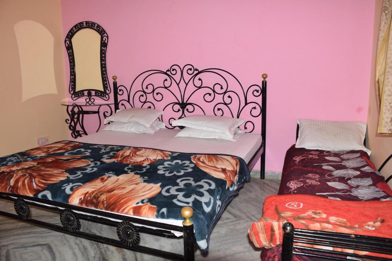 Hotel Deep Valley Mount Abu Dış mekan fotoğraf