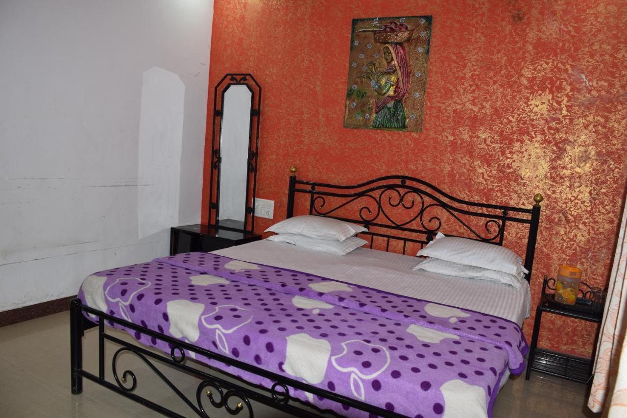 Hotel Deep Valley Mount Abu Dış mekan fotoğraf